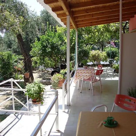 Ipsia * Paleokastritsa