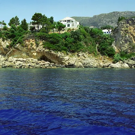 Ipsia Palaiokastritsa